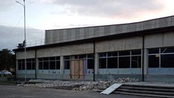 Глава Благодарненского округа проверил ход капремонта в местном Доме культуры